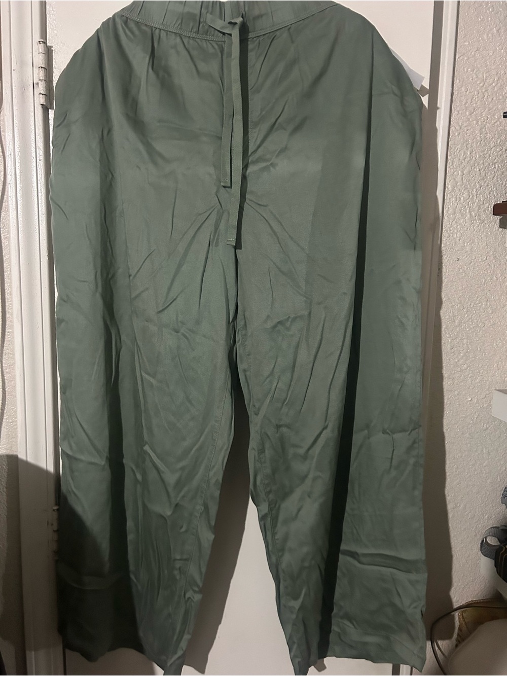 NINE WEST wide leg Pants in Sage Green